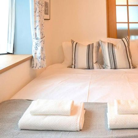 新宿一站5分钟-酒馆购物街-安静品质公寓-直达皇居秋叶原-104 Токіо Екстер'єр фото